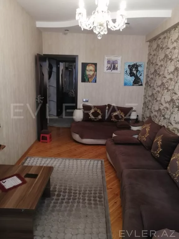 Satılır, yeni tikili