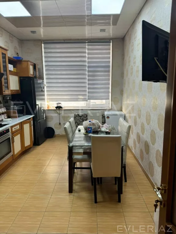 Satılır, yeni tikili