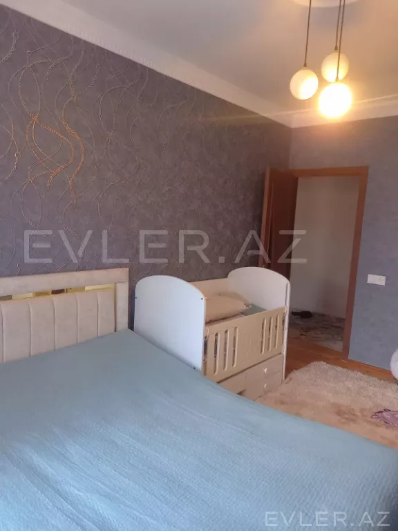 Satılır, həyət evi/villa
