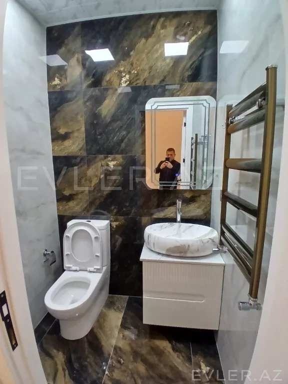 Satılır, yeni tikili