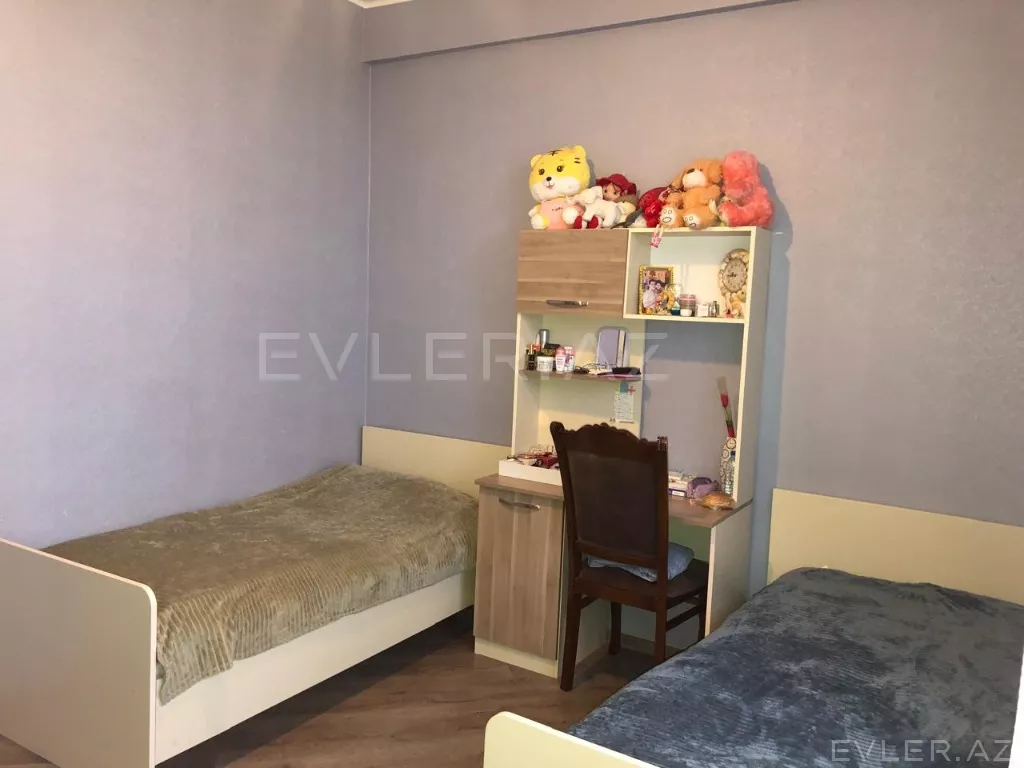 Satılır, yeni tikili