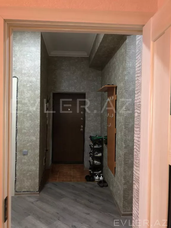 Satılır, yeni tikili