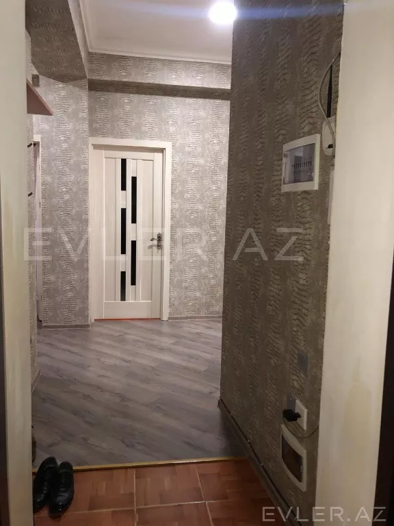 Satılır, yeni tikili