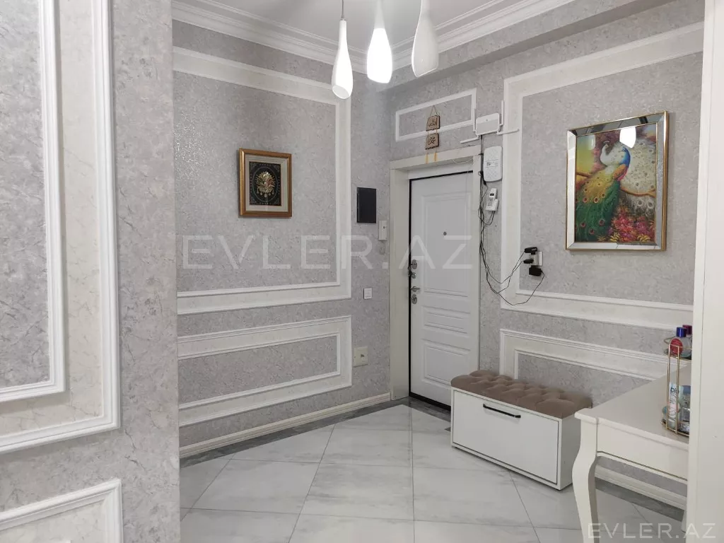 Satılır, yeni tikili