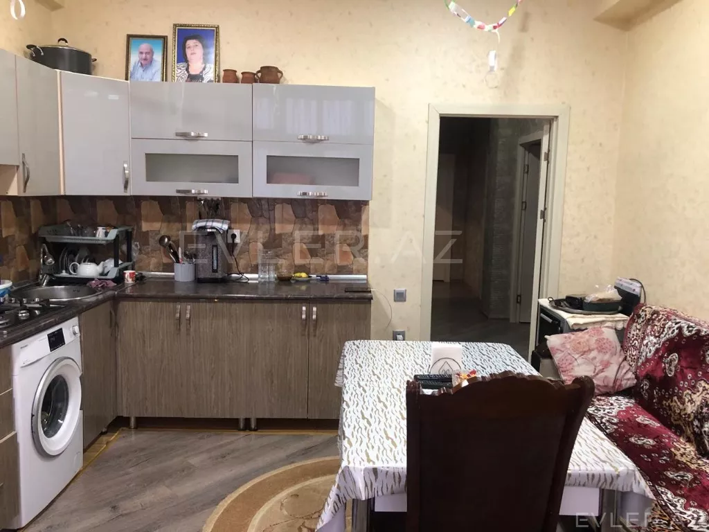 Satılır, yeni tikili
