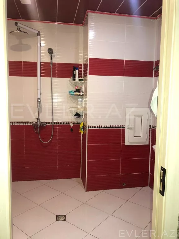 Satılır, yeni tikili