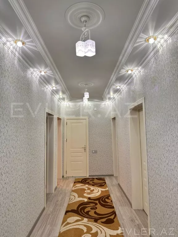 Satılır, həyət evi/villa