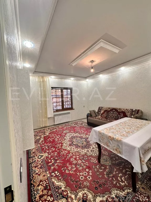 Satılır, həyət evi/villa