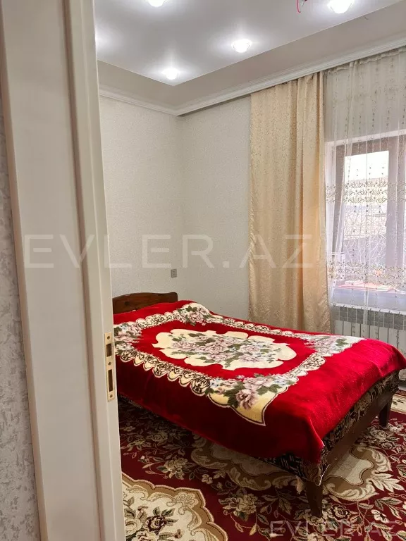 Satılır, həyət evi/villa