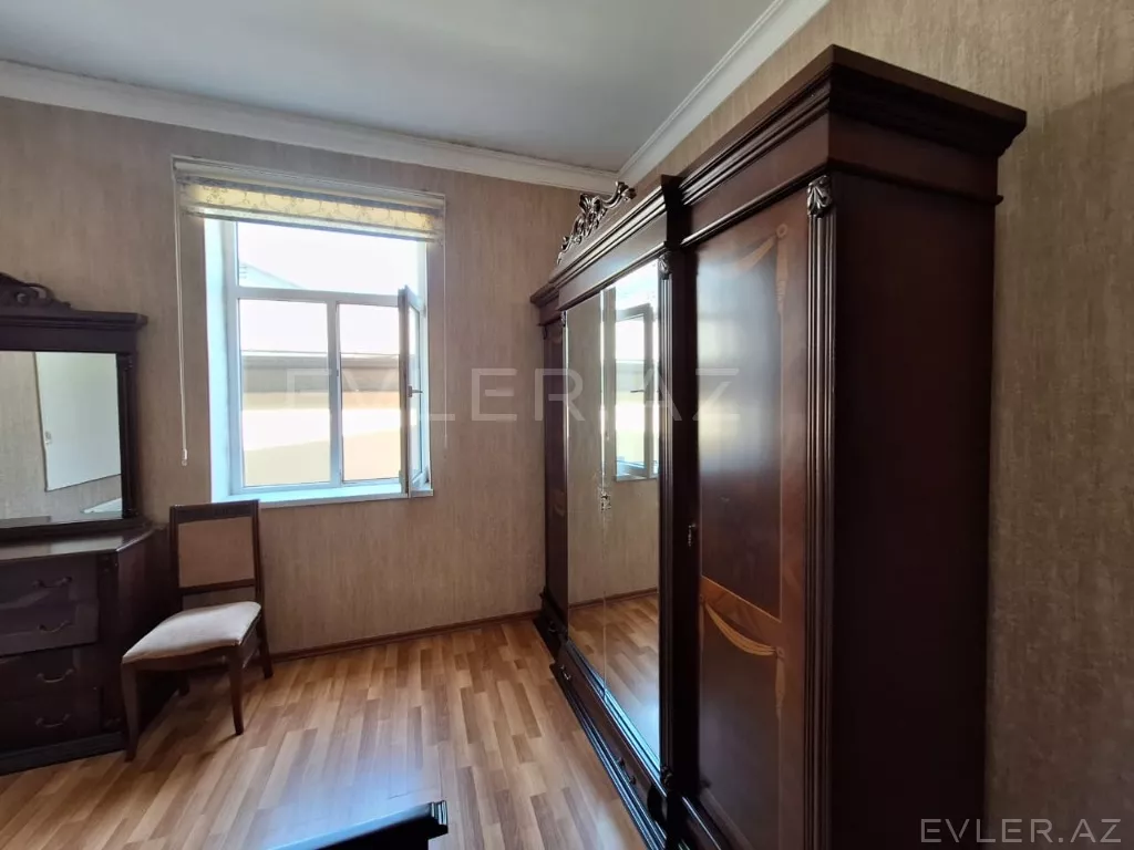 Satılır, həyət evi/villa