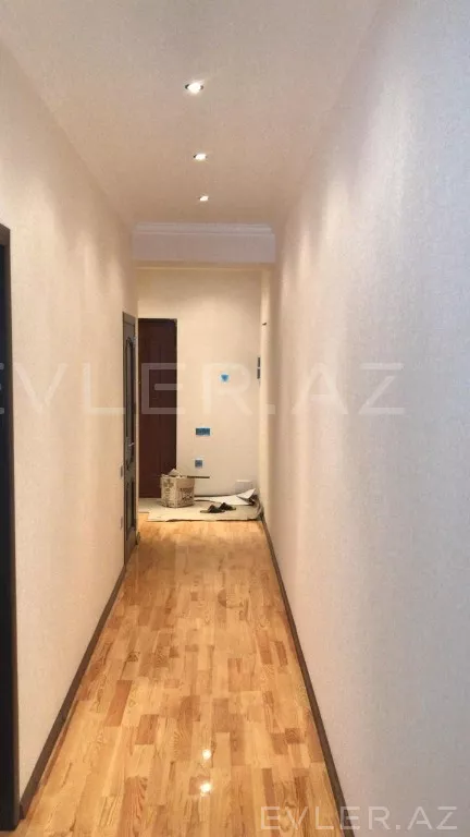 Satılır, yeni tikili