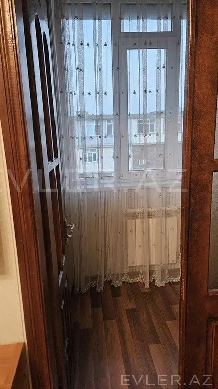 Aylıq, köhnə tikili