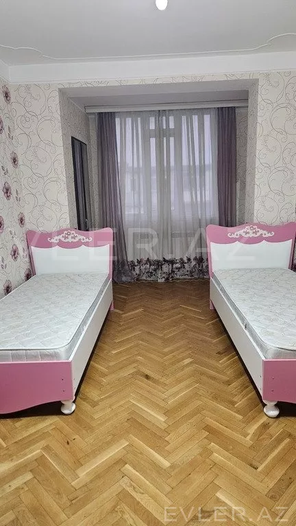 Aylıq, köhnə tikili