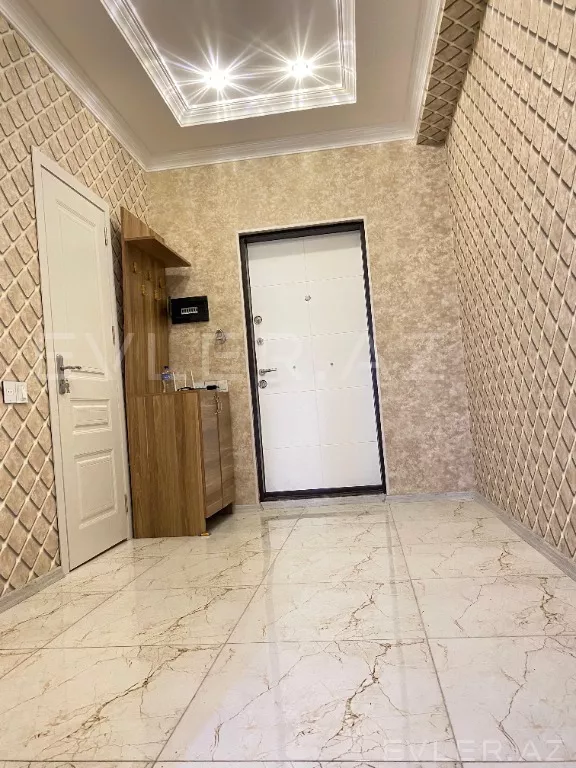 Satılır, yeni tikili