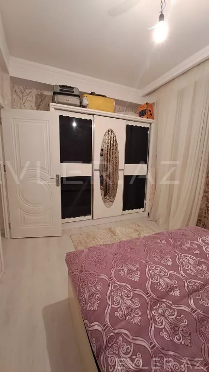 Satılır, yeni tikili