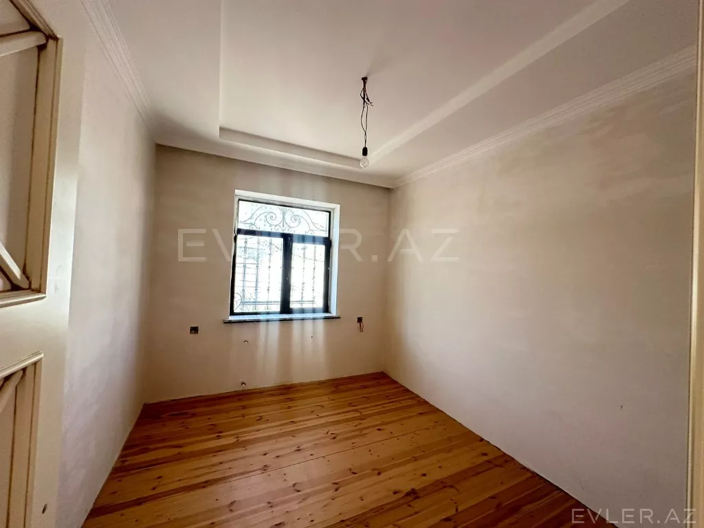 Satılır, həyət evi/villa
