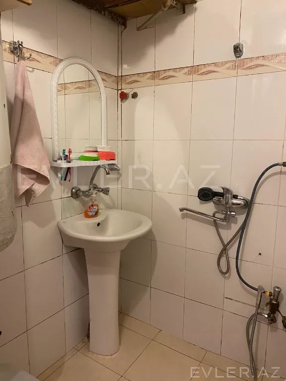 Satılır, yeni tikili
