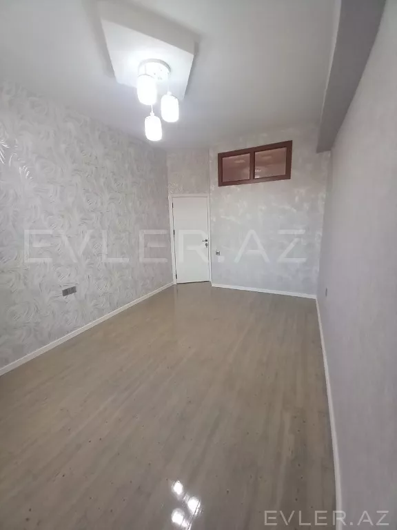 Satılır, yeni tikili