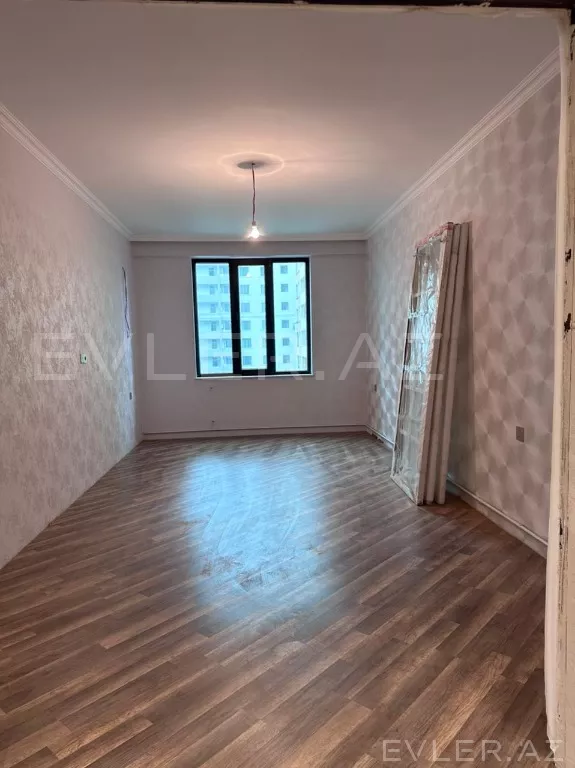 Satılır, yeni tikili