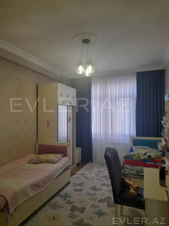 Satılır, yeni tikili