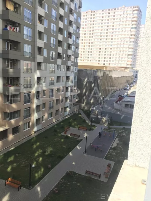 Satılır, yeni tikili