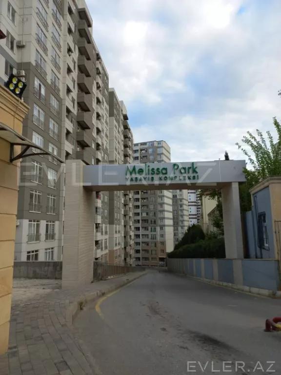 Satılır, yeni tikili