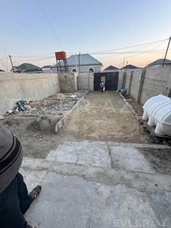 Satılır, həyət evi/villa