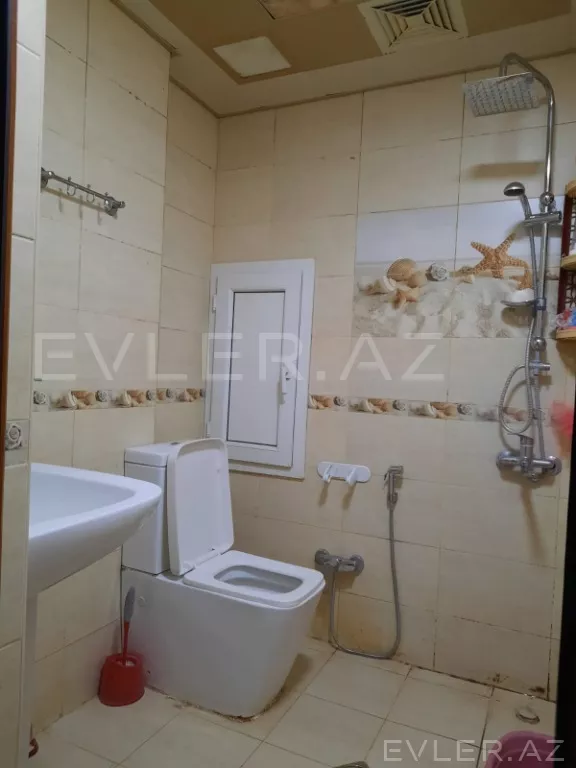 Satılır, yeni tikili