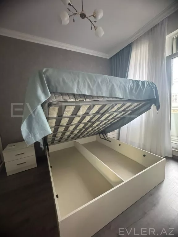 Satılır, yeni tikili