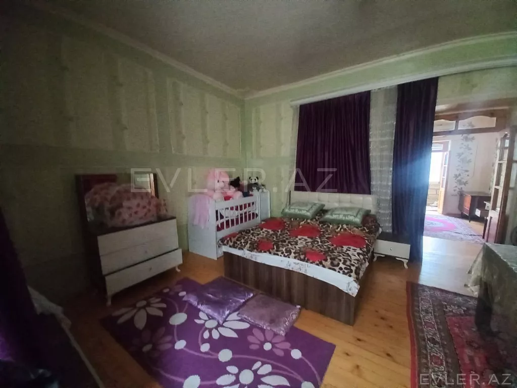 Satılır, həyət evi/villa