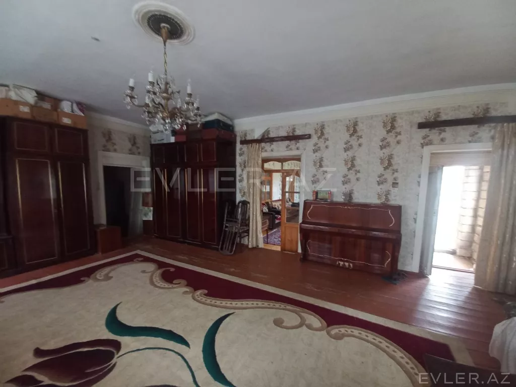 Satılır, həyət evi/villa