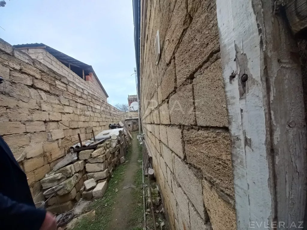 Satılır, həyət evi/villa