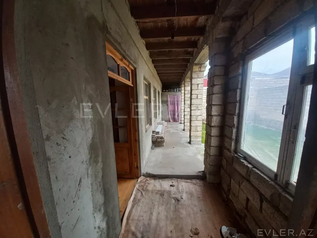 Satılır, həyət evi/villa