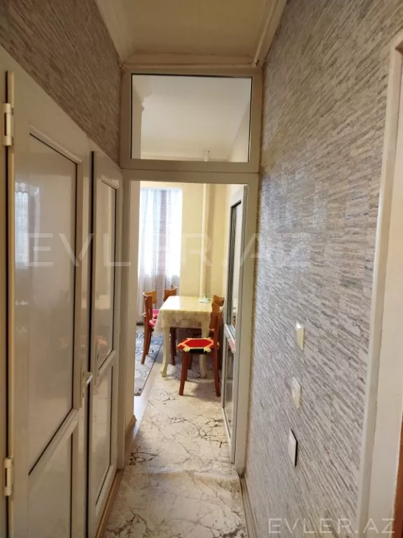 Satılır, yeni tikili