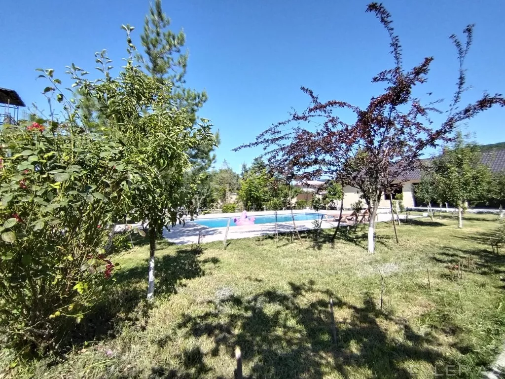 Satılır, həyət evi/villa