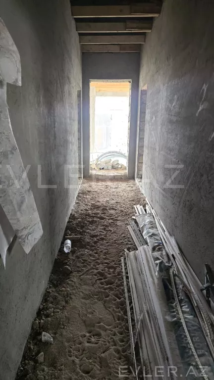 Satılır, həyət evi/villa