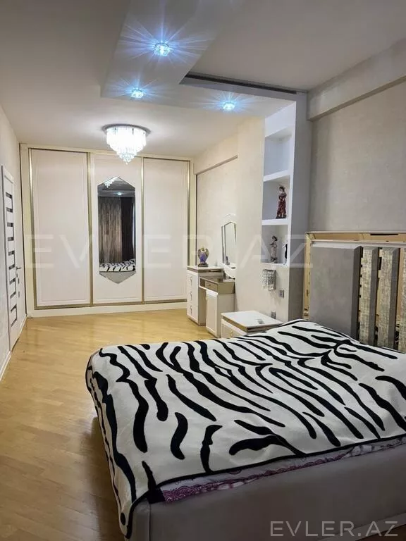 Satılır, yeni tikili