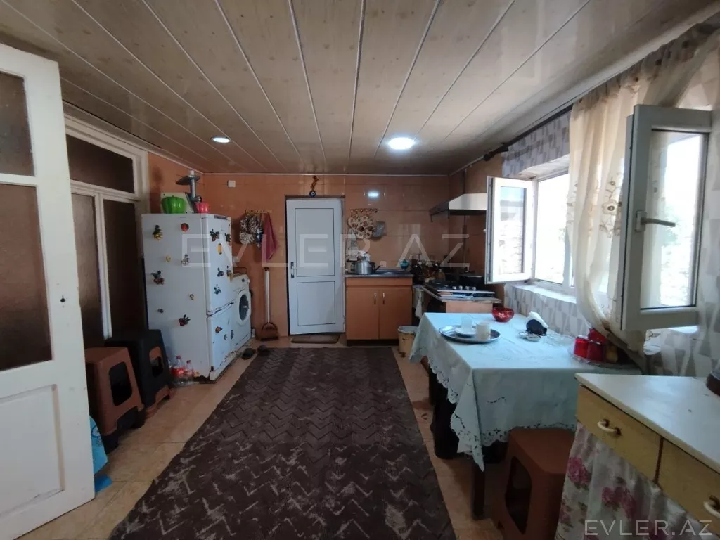 Satılır, həyət evi/villa