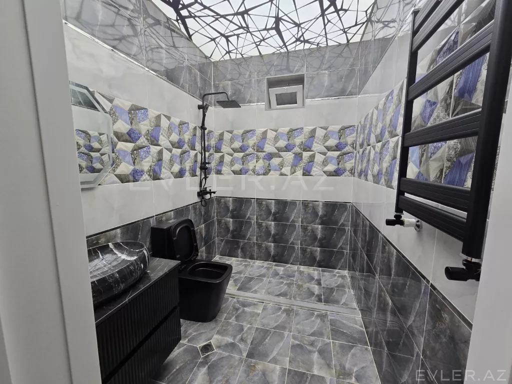 Satılır, həyət evi/villa
