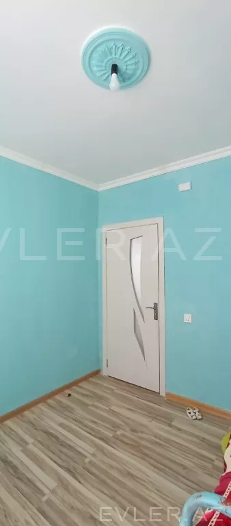 Satılır, həyət evi/villa
