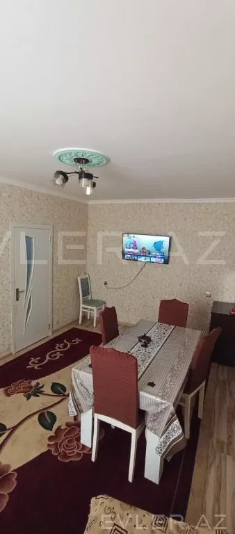 Satılır, həyət evi/villa