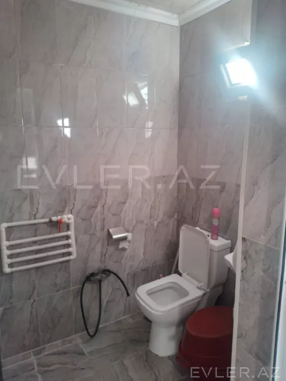 Satılır, həyət evi/villa