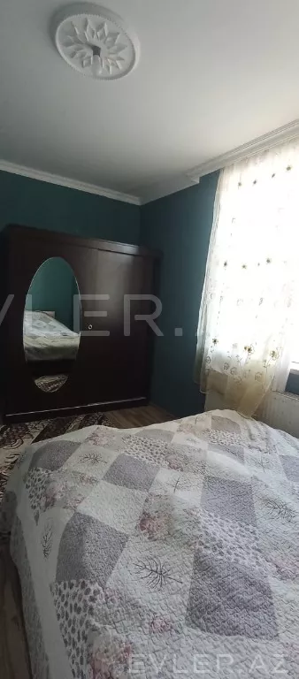 Satılır, həyət evi/villa