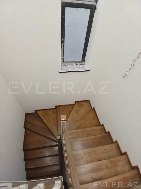 Satılır, həyət evi/villa