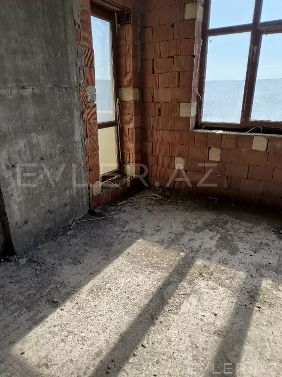 Satılır, yeni tikili