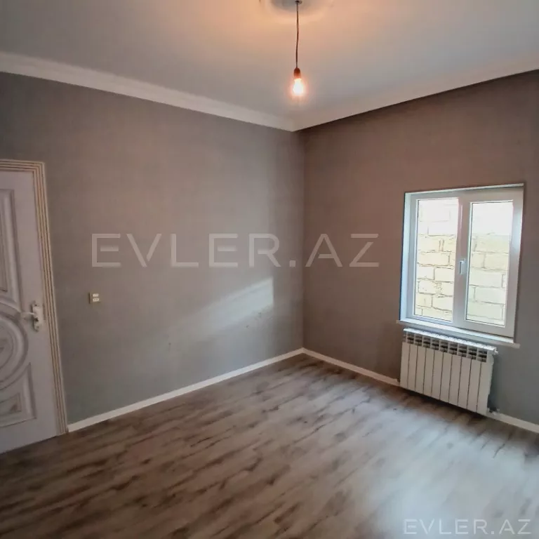 Satılır, həyət evi/villa