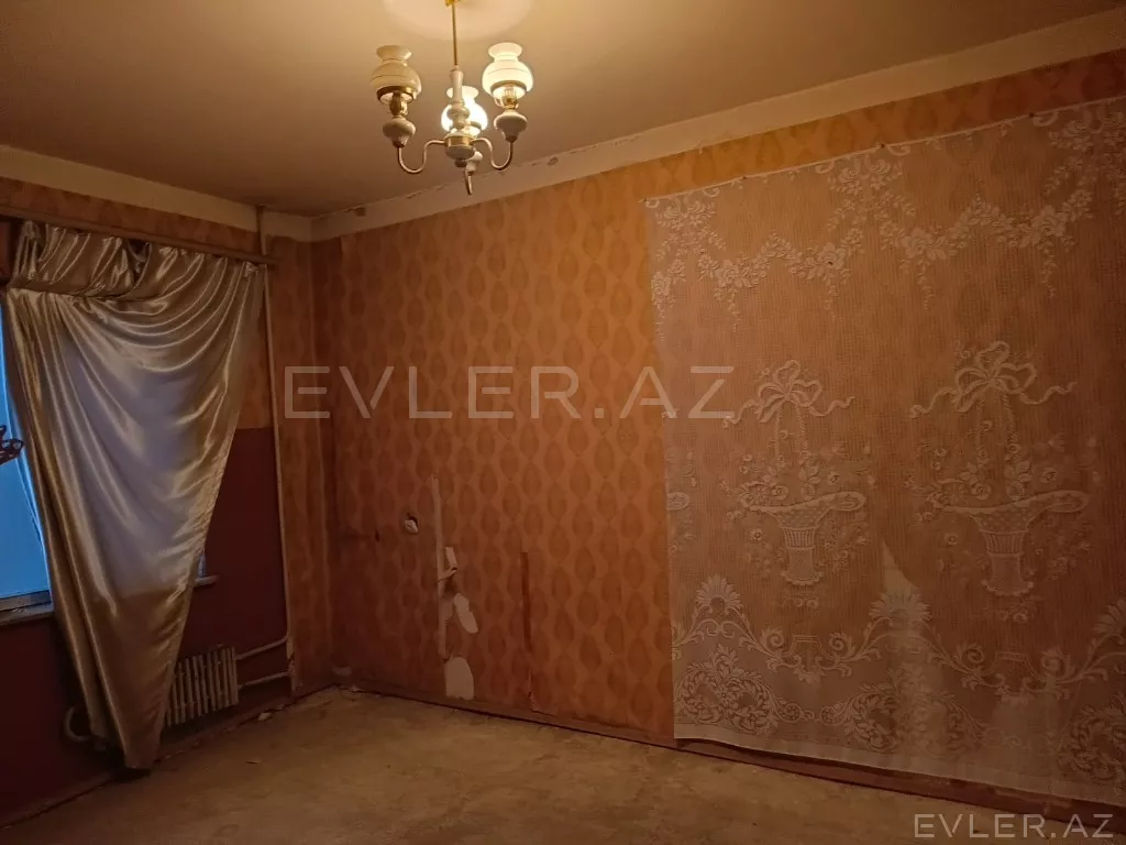 Satılır, köhnə tikili