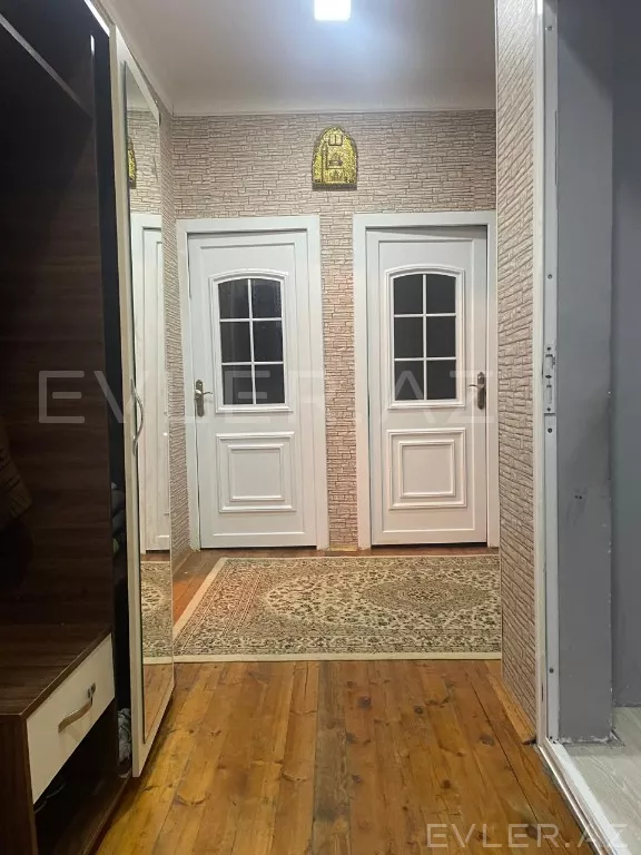 Satılır, həyət evi/villa