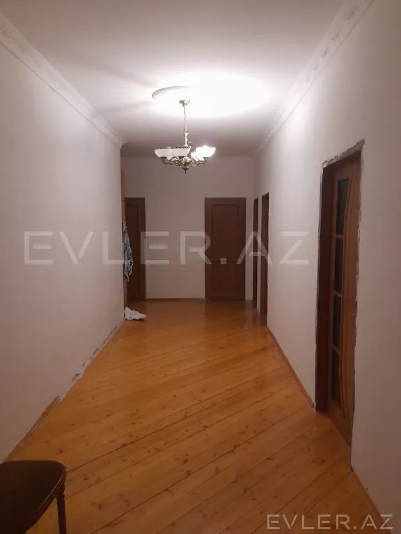 Satılır, yeni tikili