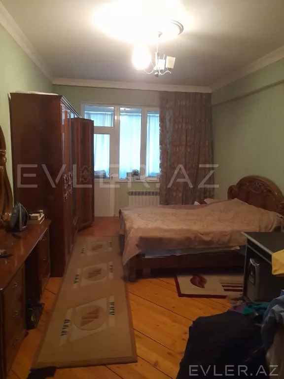 Satılır, yeni tikili